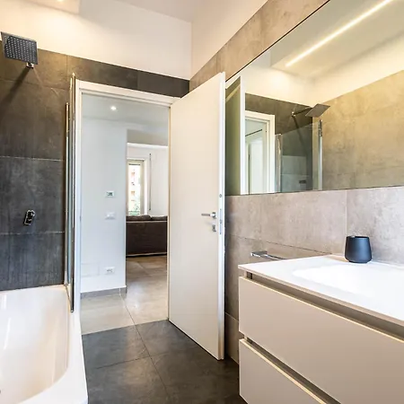Large And Bright, A Stone's Throw From Trastevere דירה *